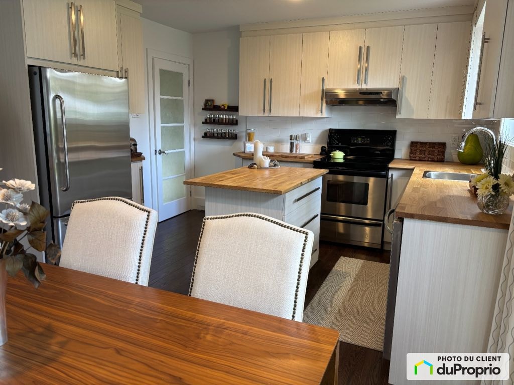 $594,900 - Bungalow for sale — photo 3