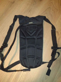KMS Water Backpack Tactical Hydration For Hiking 2,5 L