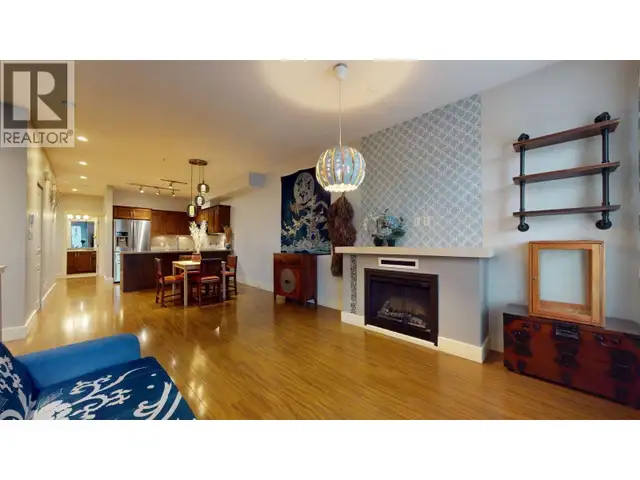 1320 MAIN STREET Squamish, British Columbia in Condos for Sale in Sunshine Coast - Image 4