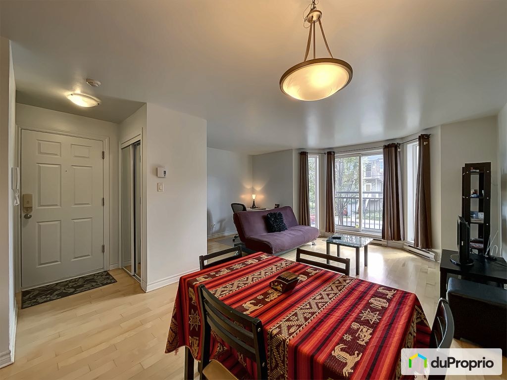 $357,000 - Condominium in Villeray / St-Michel / Parc-Extension — photo 1