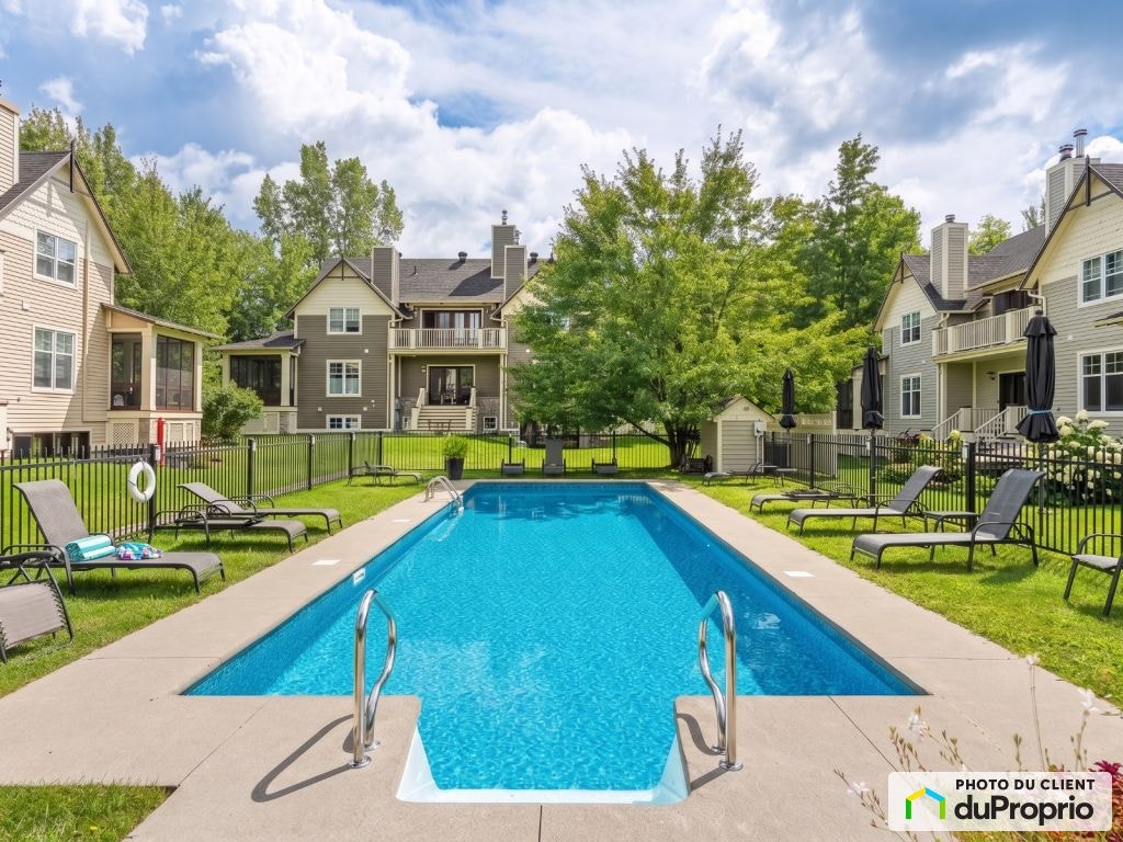 $475,000 - Condominium for sale in Bromont — photo 1