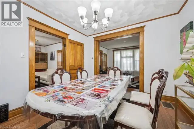 44 WALTER Street Kitchener, Ontario in Houses for Sale in Kitchener / Waterloo - Image 11
