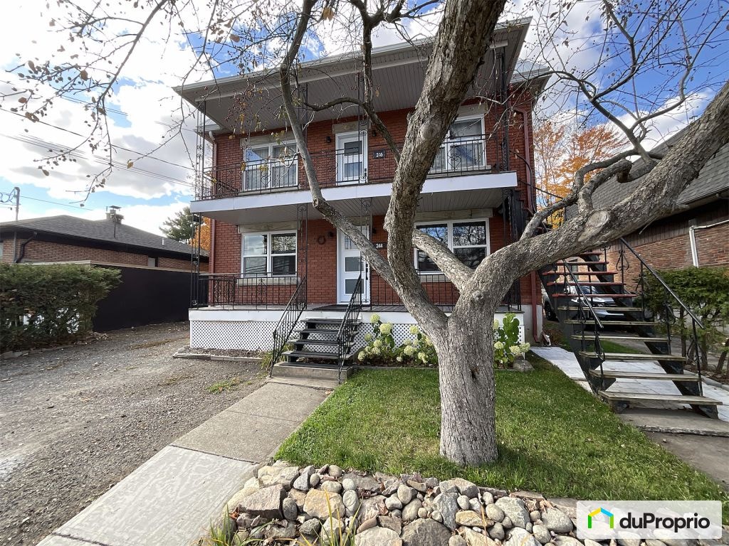 $697,680 - Duplex for sale in St-Jérôme (St-Jérôme) — photo 1