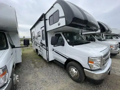 We are looking for good pre owned Rv's to buy or consign!! EAST TO WEST Entrada Class C gas motorhom...