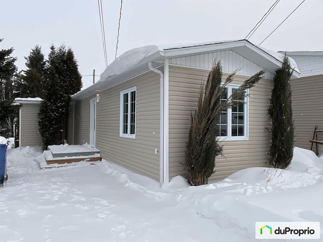 $240,000 - Mobile home for sale in La Baie — photo 1