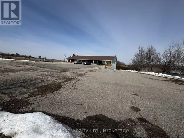 3518 KING STREET N Caledon, Ontario in Commercial & Office Space for Rent in Mississauga / Peel Region - Image 2