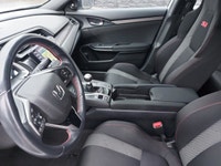 6-Speed Manual Si Turbo Engine Limited Slip Diff Adaptive Dampers Navigation Apple Carplay Android A... (image 9)