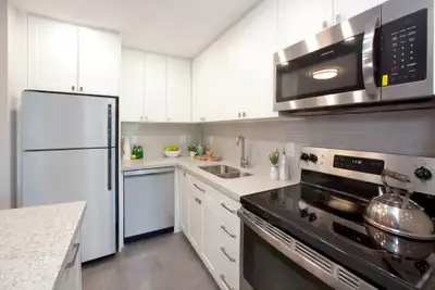 Premium 2-bedroom Apt Rental in the Heart of Downtown Oakville, View more