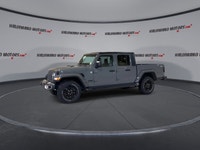 // ACCIDENT FREE!! //ONE OWNER!!// Meet the 2021 Jeep Gladiator Sport S 4x4, now available at Haldim... (image 3)