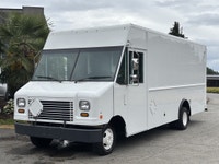 2018 Ford E-450 Jump Seat Automatic Locks Backup Camera Fan Heat Dual Fuel Cargo Light $39,910 + $99... (image 3)