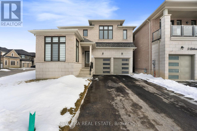 7 BALLANVIEW CRT Whitchurch-Stouffville, Ontario in Houses for Sale in Markham / York Region - Image 2