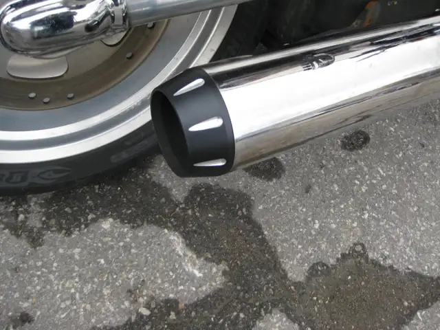 2005 Harley-Davidson VRSCB V-Rod in Street, Cruisers & Choppers in City of Toronto - Image 6