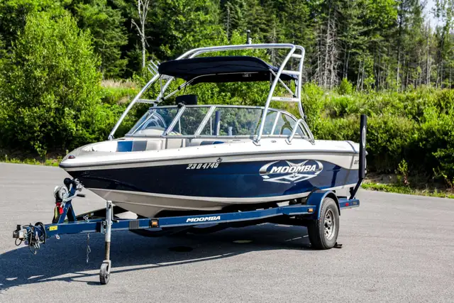 2004 Moomba Outback in Powerboats & Motorboats in Rimouski / Bas-St-Laurent - Image 3