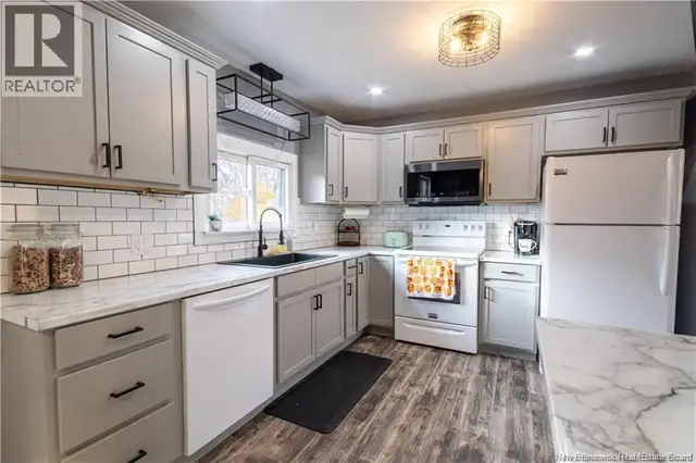 54 Pleasant Avenue McAdam, New Brunswick in Houses for Sale in Fredericton - Image 17