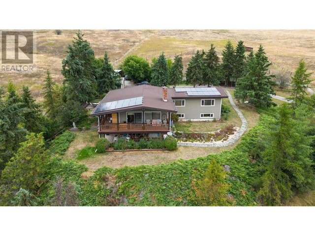2545 6 Highway E Lumby, British Columbia in Houses for Sale in Vernon - Image 2