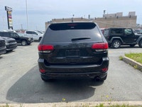 Come see this 2019 Jeep Grand Cherokee Altitude before someone takes it home! *Get Your Money's Wort... (image 4)