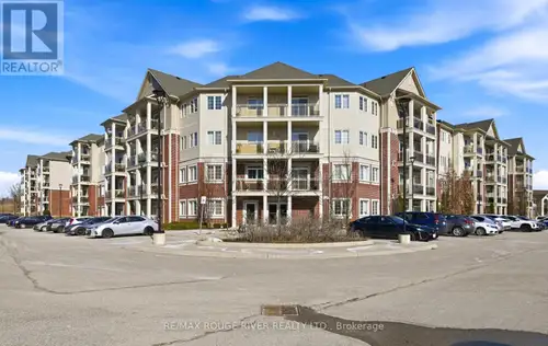 Welcome to 84 Aspen Springs Unit 106. Step into effortless condo living with a layout that truly set...