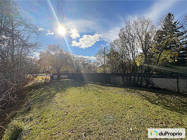 $799,000 - 2 Storey for sale in Carignan — photo 3