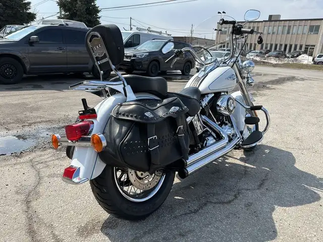 2012 Harley-Davidson Heritage Softail Classic ~ HERITAGE SOFTAIL in Street, Cruisers & Choppers in City of Toronto - Image 6
