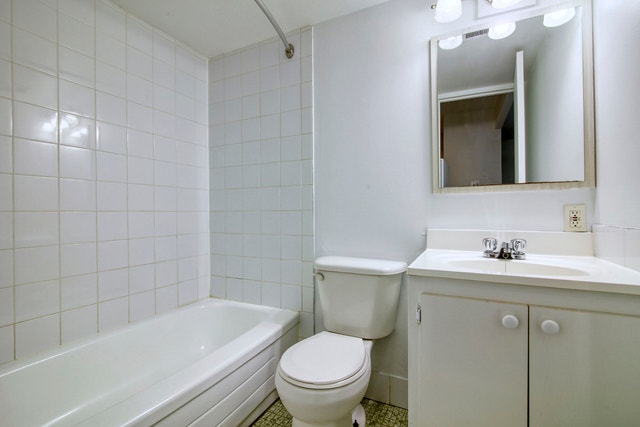 1595 Rachel — photo 3