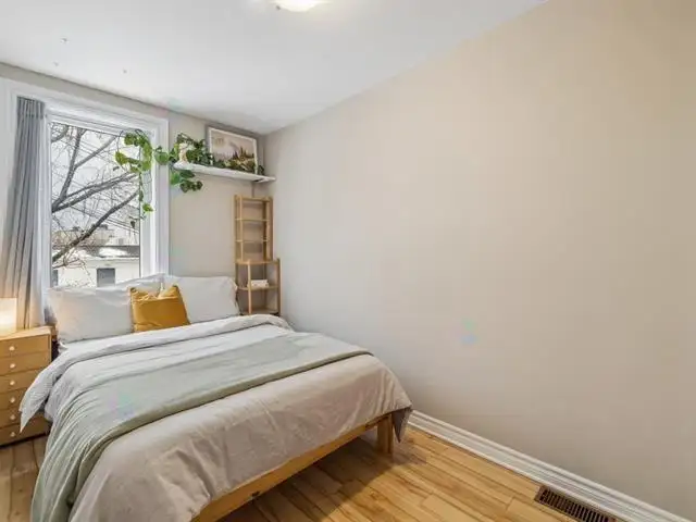 230 Boul. des Allumettières Gatineau (Hull), Quebec in Houses for Sale in Gatineau - Image 12