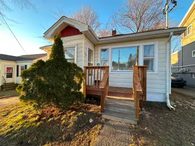 This newly updated, cozy & unique house is available to rent for Aug 15, 2026! It has two bedrooms a...