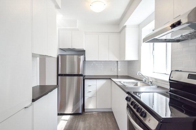 4570 Chemin Queen Mary — photo 1