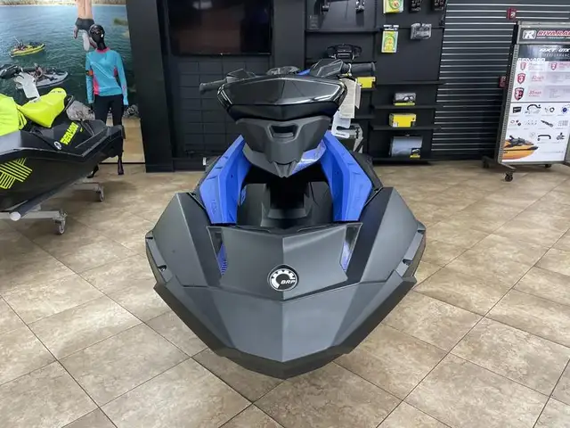 2023 SEADOO SPARK TRIXX 2UP 900 (FINANCING AVAILABLE) in Personal Watercraft in Strathcona County - Image 3