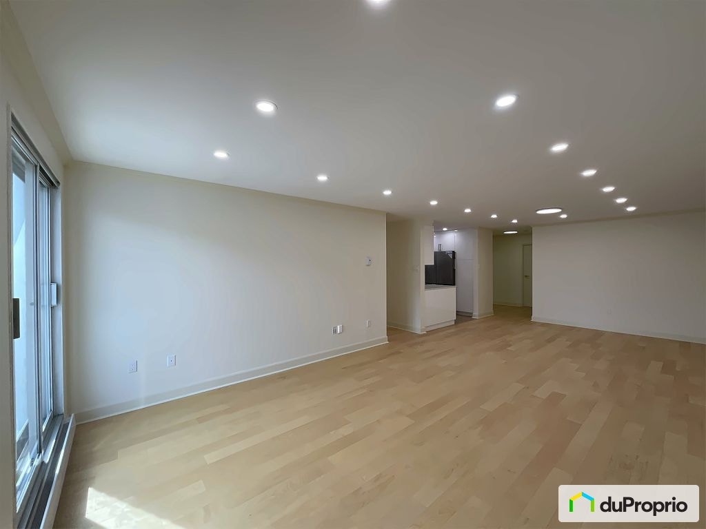 $650,000 - Condominium for sale in St-Laurent — photo 1