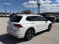 One Owner, R-Line AWD, Panoramic Roof, Navigation, Leather P/Memory Heated Seats, Heated Steering Wh... (image 2)
