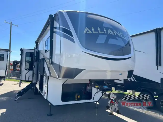 2021 Alliance Rv paradigm 310rl