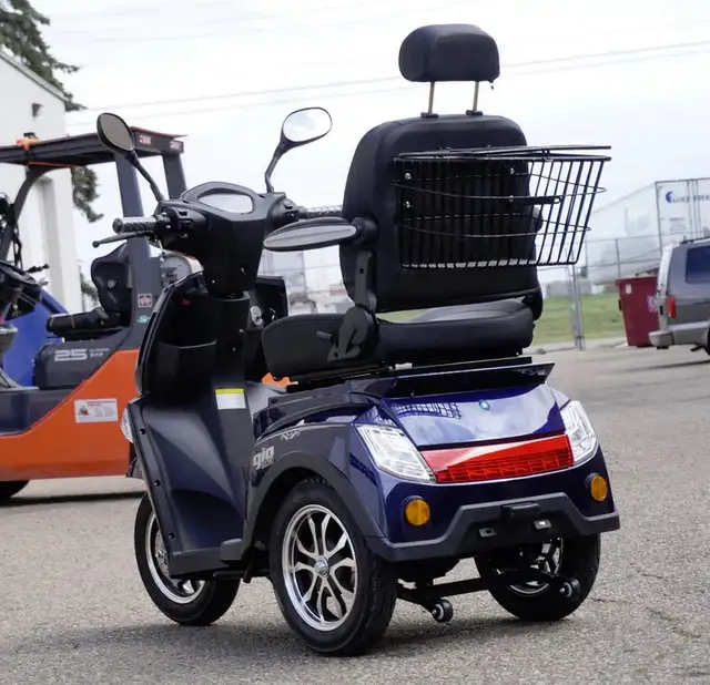 BRAND NEW GIO TITAN MOBILITY SCOOTER - $2499.00 - NO TAX63234861039233123