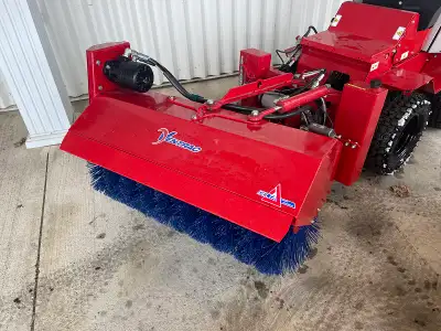 2022 VENTRAC NJ380 SIDEWALK SNOW BROOM STOCK # A044767 38 INCH WORKING WIDTH 35 INCH ANGLED WIDTH WI...