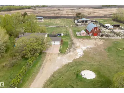 BRING THE ANIMALS !!! Close to Wetaskiwin with PAVEMENT ALL THE WAY!!! This 8.3 ACRE PROPERTY has a...