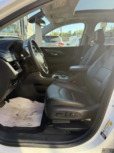 2023 GMC Terrain SLT AWD 1 OWNER LOADED WE FINANCE APPLY NOW!, View more