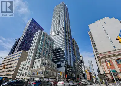 4303 - 395 BLOOR STREET E Toronto (North St. James Town), Ontari
