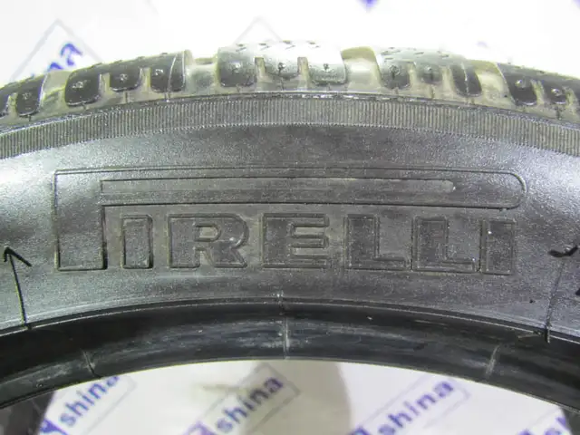 2 x 245/40/20 PIRELLI sottozero WINTER tires 90 % tread Dot2021 in Tires & Rims in Mississauga / Peel Region - Image 3