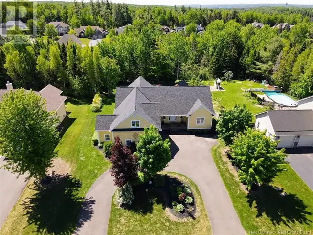 181 Maurice Crescent Dieppe, New Brunswick in Houses for Sale in Moncton - Image 2