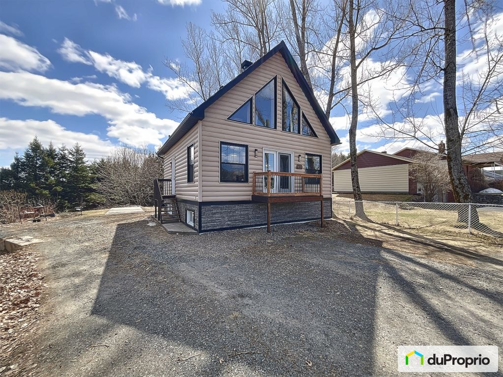 $395,000 - Bungalow for sale in St-Boniface — photo 1