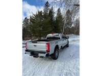 2023 ford f350 xlt diesel boîte 8 pieds 6 places crew cabine 4x4 control trailer vitres électriques... (image 6)