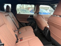 Unveil the future of driving with the 2026 Mitsubishi Outlander GT Premium S-AWC, a sophisticated SU... (image 7)
