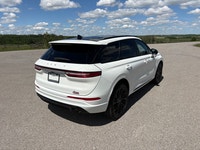 2023 LINCOLN CORSAIR RESERVE 41.110KM Engine :2.0L Rebuilt Title.Ex Theft recovery no damage maid.Ec... (image 7)