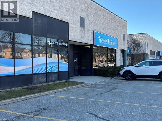 1800 APPLEBY Line Unit# 8 Burlington, Ontario in Commercial & Office Space for Rent in Oakville / Halton Region - Image 3