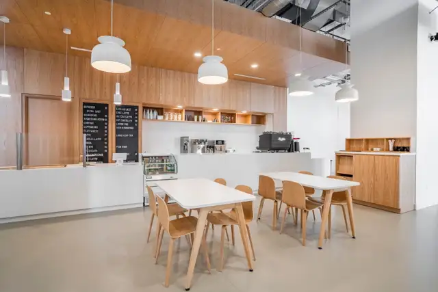 Rent a large office space for 25 persons in Spaces North York in Commercial & Office Space for Rent in City of Toronto - Image 8