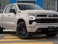 This Chevrolet Silverado 1500 delivers a Gas V8 5.3L/325 engine powering this Automatic transmission... (image 5)