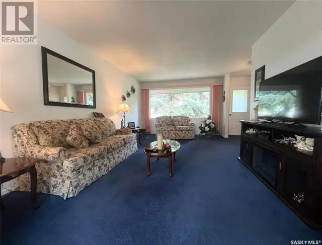 552 Grey STREET E Swift Current, Saskatchewan63005669284609121