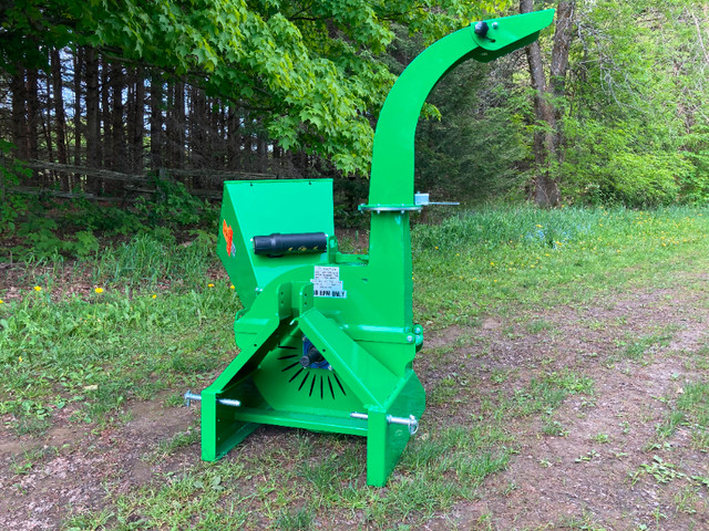 5" x 10" capacity PTO WOOD CHIPPER, for 16-60hp - IN STOCK NOW in Farming Equipment in Truro - Image 3