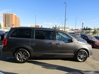 Thanks for viewing our South View Motors Inventory! 2017 Dodge Grand Caravan SXT Premium Plus • 7‑Pa... (image 4)