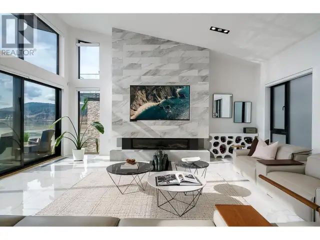 1136 ALDERSIDE ROAD Port Moody, British Columbia62867603267843124