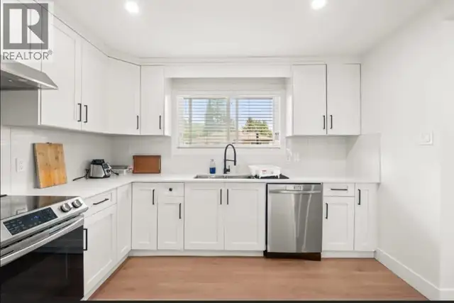 Upper 1106 DUTHIE AVENUE Burnaby, British Columbia in Long Term Rentals in Burnaby/New Westminster - Image 6